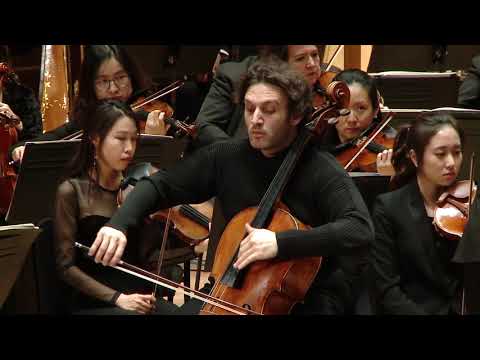 Nicolas Altstaedt | DUTILLEUX Tout un monde lointain | Fabien Gabel