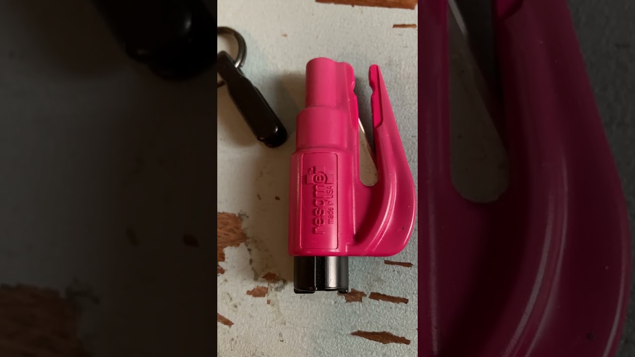 Tokyoto San - EDC - Urban EDC basic stuff - Resqme® Car Escape Tool