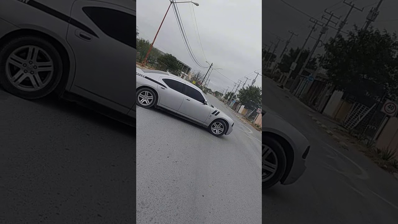 DODGE CHARGER SXT 3.5 06 Doing donuts