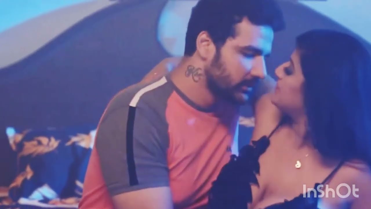 Hot couple romantic kissing videos 