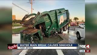 Water main break causes sinkhole on U.S. 41 in Fort Myers Tuesday morning