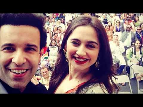 دورجا سانجيد شيخ مع زوجها