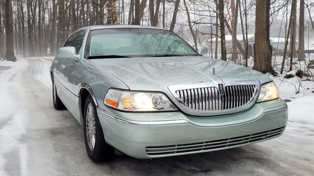 We Added a NEW CAR to the Family-2007 Lincoln Town Car Signature Limited