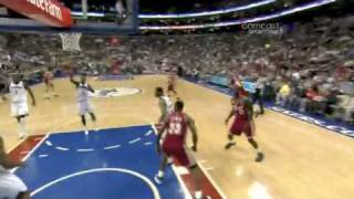 LeBron James Reverse dunk vs Sixers