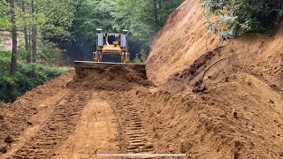 LIEBHERR 746 dozer