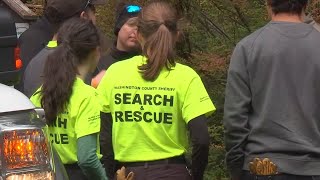 Two missing 71-year-old hikers found safe in Rhododendron area