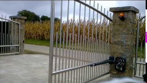 Swing Gate Automation - Swing Gate Operator. Electric Gates. Quiko Italy. Actuator for Swing Gates