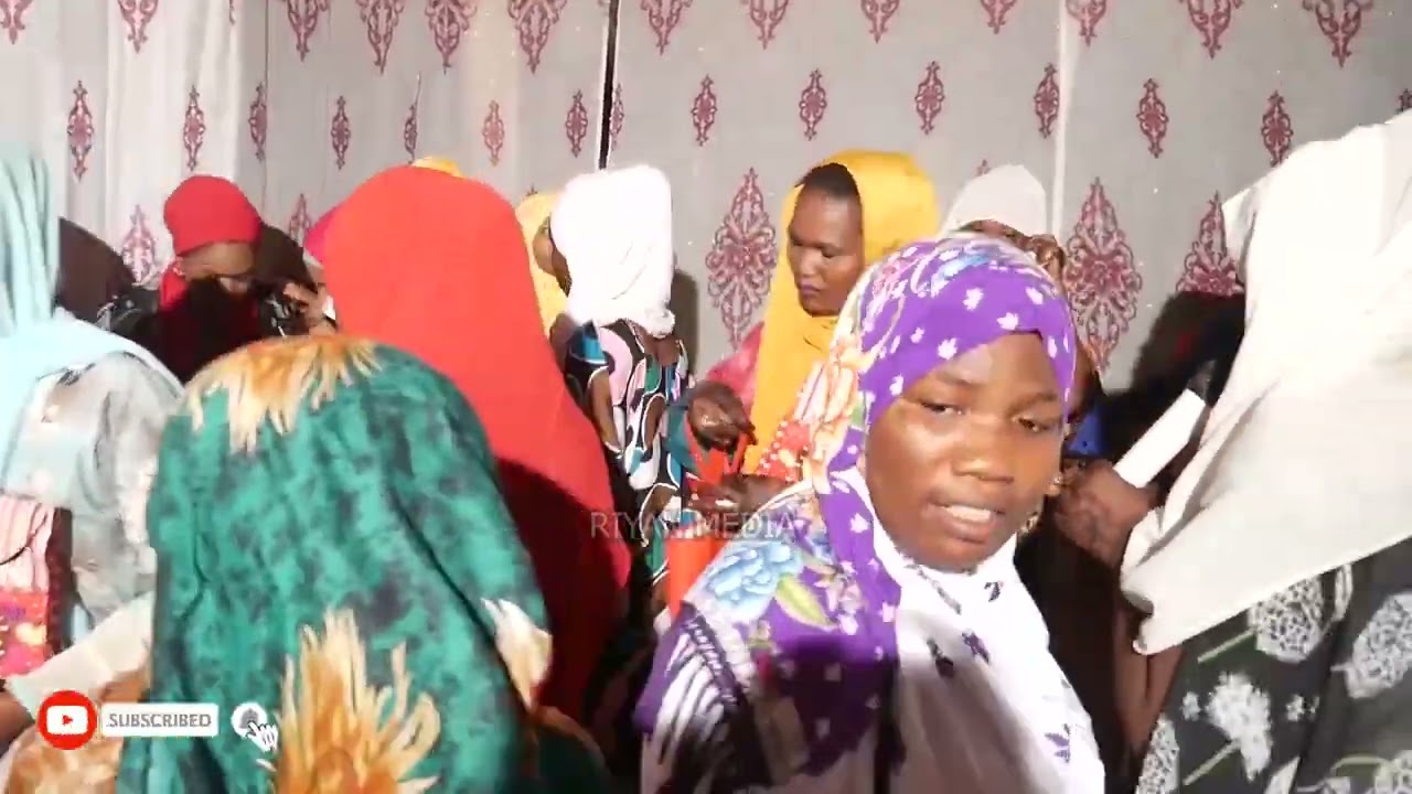 Angalia qaswida kali kutoka kwa mabanati wa Najiz muhsinin nungwi zanzibar