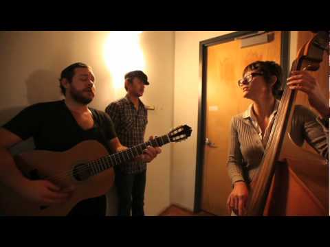 Putar Boil & Fight - Nathaniel Rateliff