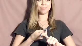 How to sign FRIEND in ASL