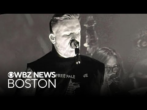 Zach Bryan wears "Free Palestine" shirt during Gillette Stadium concert