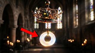 A Igreja Católica esconde este anel atrás de 14 chaves por um motivo