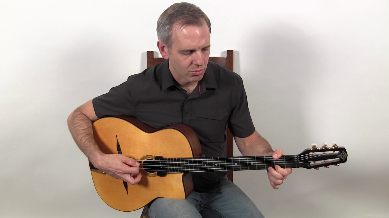 2017 Geronimo Mateos Montmartre Oval Hole