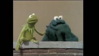 Clic Sesame Street - Kermit And Cookie Monster Talks About Feelings Hq