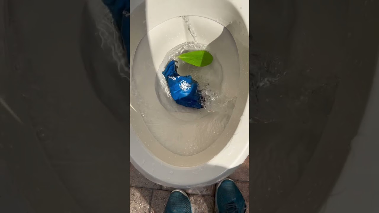 Flushing a face mask and a leaf