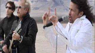 Foreigner "When It Comes To Love" (official video) from CAN'T SLOW DOWN chords