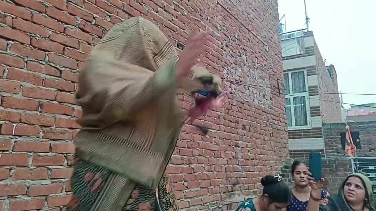 तेल के बुलावे में हुआ नाच |  सुधा मिश्रा