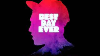 Video thumbnail of "Wake Up - Mac Miller [Best Day Ever]"