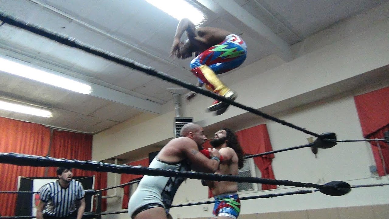 WWO: One Night Only vs Style & Finesse