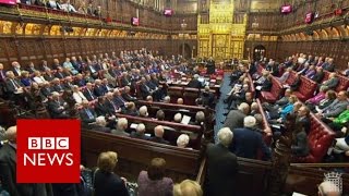 Brexit bill: Parliament clears way for talks with EU - BBC News