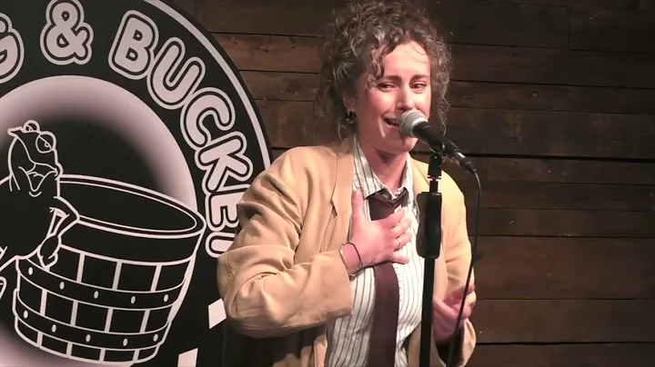 Amy Webber (5 mins at Frog and Bucket 07/03/2022)