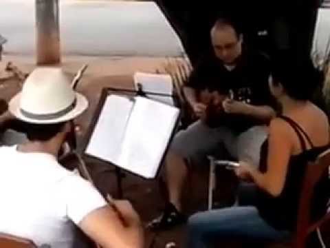 Projeto Chorando na Rua - Sete Choros & E um Samba