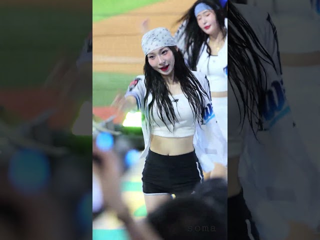 검은고양이 해적단 #정희정 #정희정치어리더  #치어리더 #fancam#cheerleader