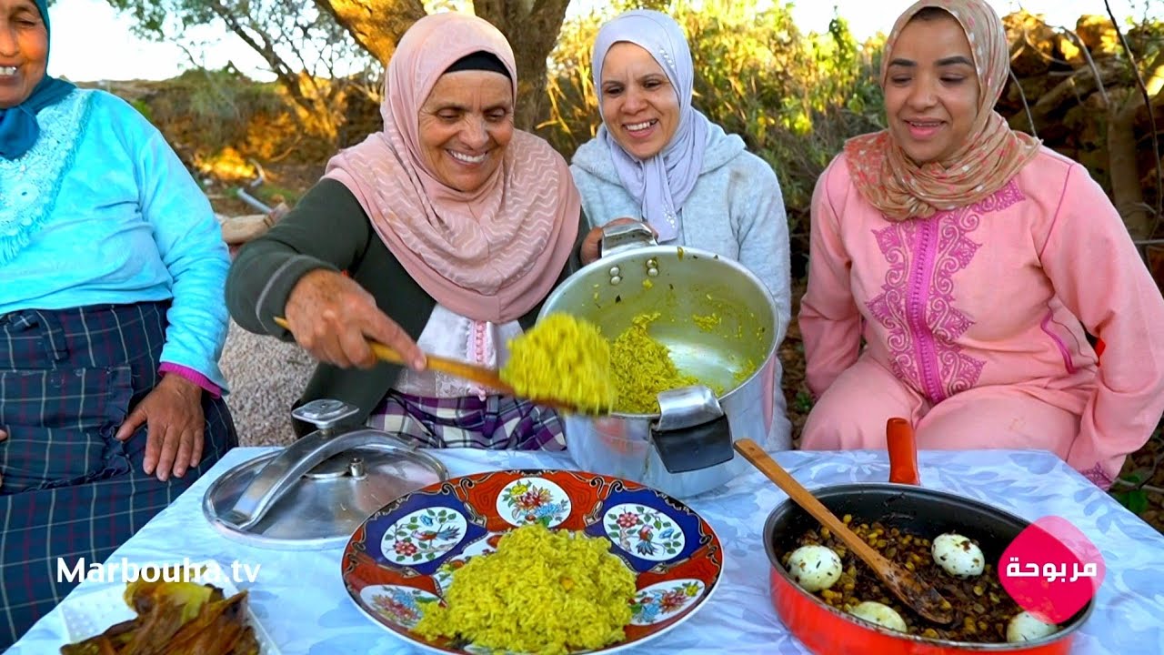 جربنا أكلة إماراتية وايد لذيذة 😋 ( المجبوس )