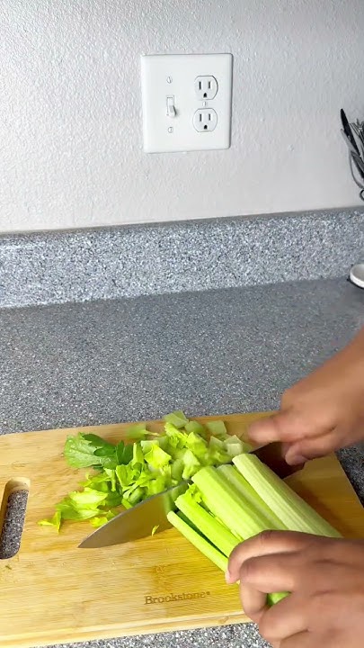 what-i-drink-every-morning-to-lose-weight-faster-green-juice-asmr