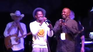Miniatura de vídeo de "♫ Willie Jones & His Father ♫ Your Man ♫ 5/9/14 ♫"