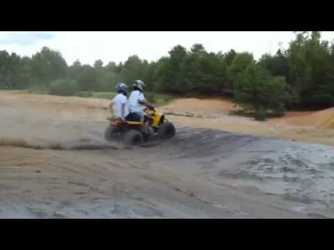 can am Ds250 rippin up sand pit @M9semi