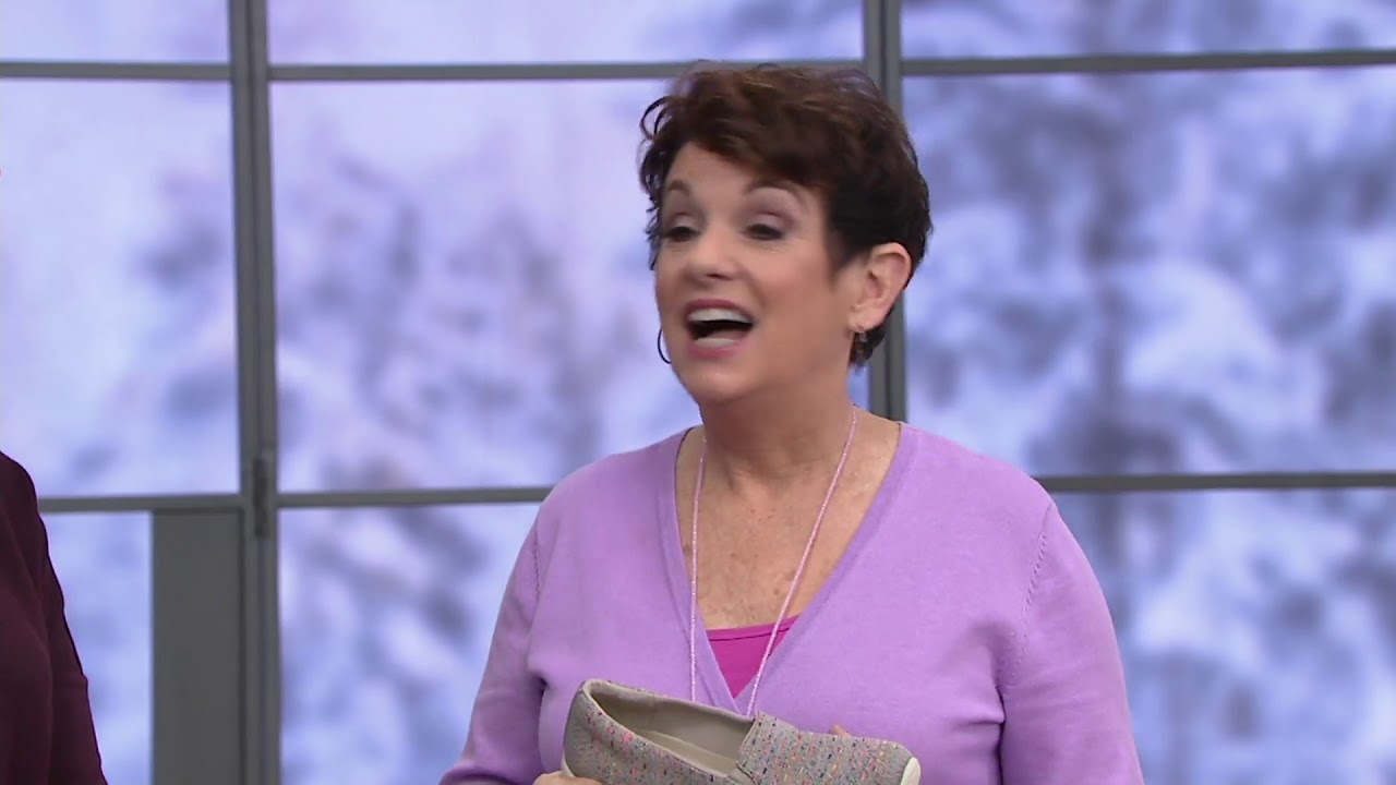 qvc skechers presenter