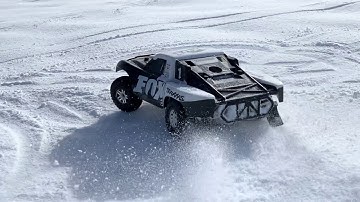 Slash 4x4 VXL Snow Runs