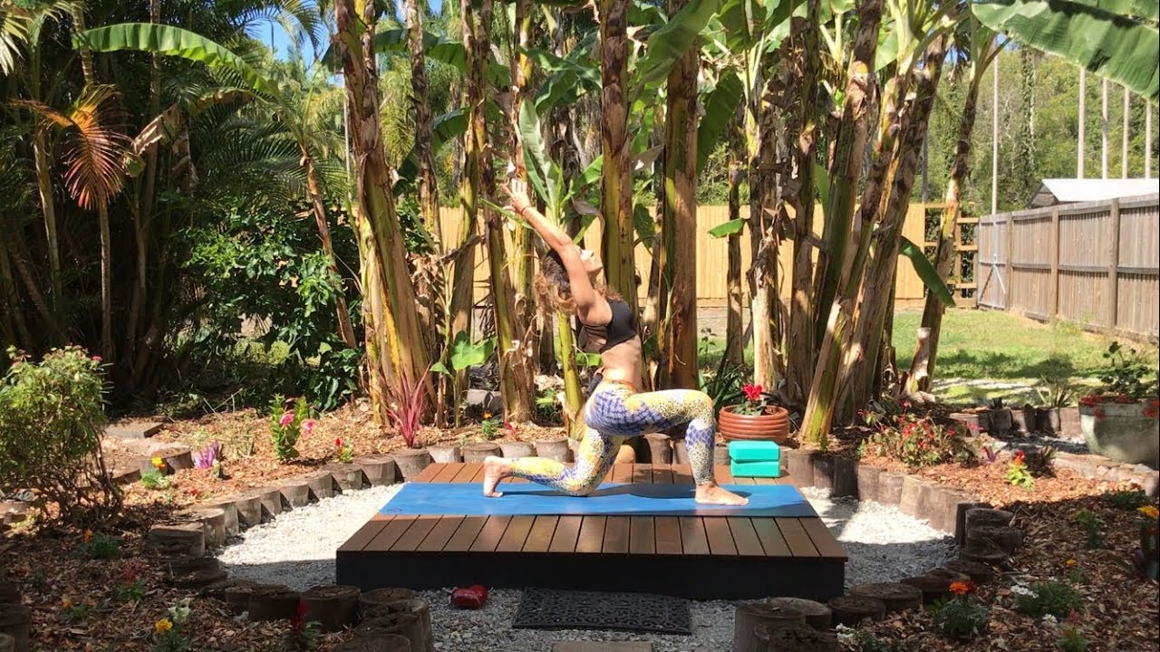 Yoga Garden Flow 