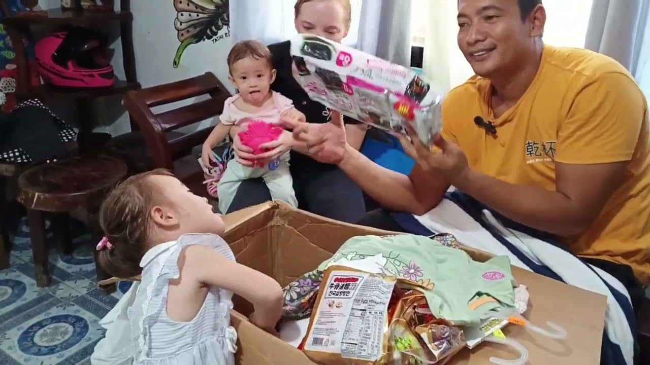 From U.S with ❤. Unboxing Padala from Tita, Jen ❤️