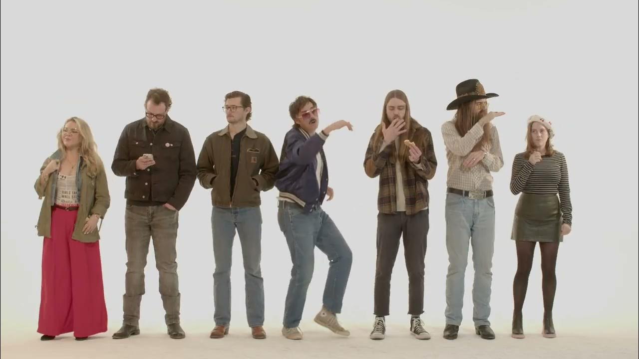 Lonesome Joy - "Roll With The Thunder" (Official Music Video) Lonesome Joy - "Roll With The Thunder" (Official Music Video)