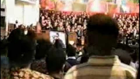 Eazy-E ´s funeral R.I.P  ( part 1).avi