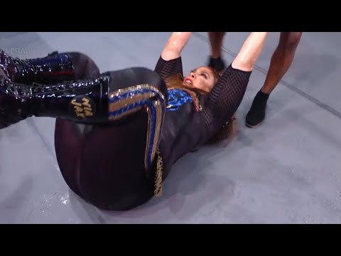 Mandy Rose & Dana Brooke Throws Water On Shayna Baszler Nia Jax Falls - RAW: April 26, 2021