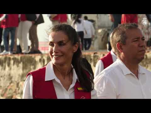 S.M. la Reina visita la Escuela Taller de Cartagena de Indias y unos trabajos de restauraci&oacute;n