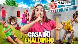 Thumbnail for 100 MANEIRAS DE INVADIR A CASA DOS YOUTUBERS *Fomos presos ?