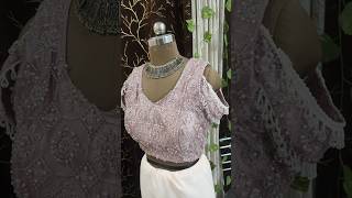 #blousedesigns #looksboutique #blouseneckdesign #designer #fashion #exploremore