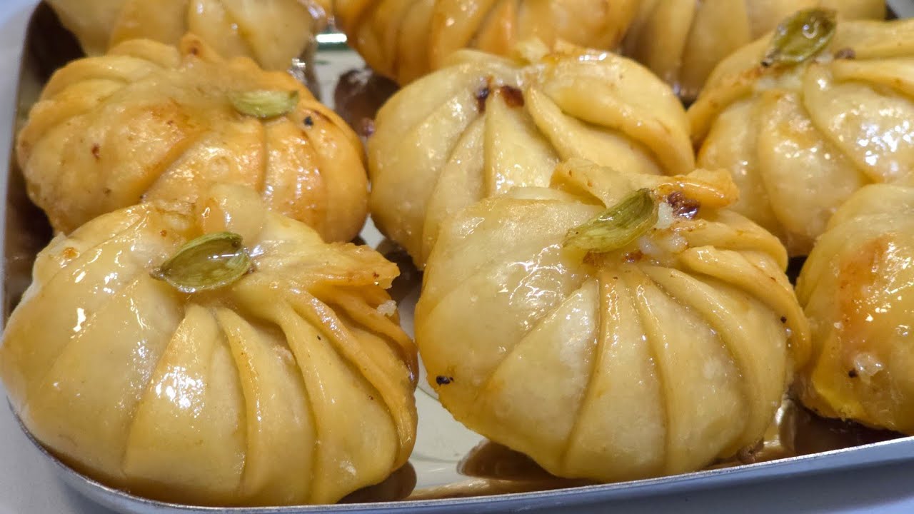 बना रही थी कुछ और लेकिन बन गया कुछ और 😀l Holi Special Sweet l Ramzan Special Recipe l Gujiya Recipe 