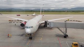 Взлëт Boeing 777-300 "Россия" во Владивостоке