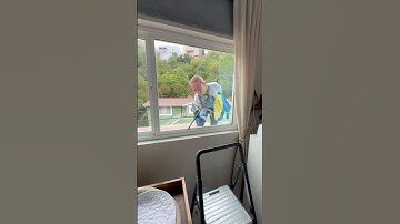 Traditional Window Cleaning – Squeegee Work Done Right!