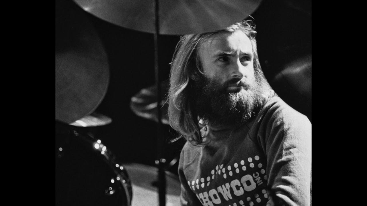 If In The Air Tonight's ICONIC outro drumbeat played the WHOLE song