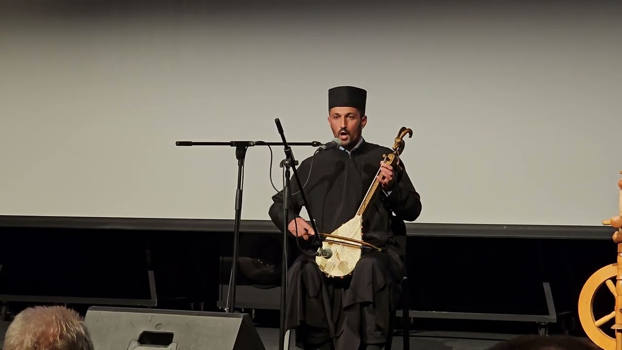 Гуслар Младен Јеврић - 