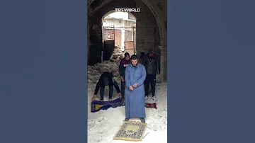 Palestinian Imam Recites Islamic Call To Prayer At Gaza S Great Omari Mosque 