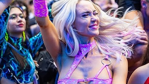 Symbiotic Audio & De Klassiek Fabriek - Run From The Darkness (Hardstyle) | HQ Videoclip