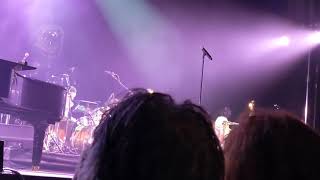 Nick Cave &amp; Warren Ellis - Henry Lee (live in Carré, Amsterdam 16-10-2021)