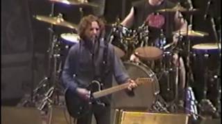 Pearl Jam- Breakerfall (Fresno &#39;00) HD
